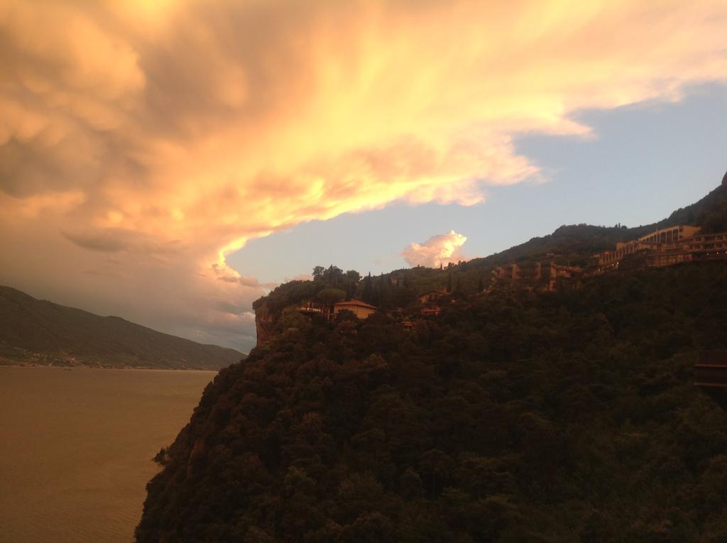 Casa Bine Villa Tremosine Cameră foto